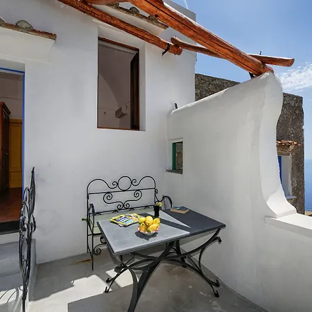 La Casa Del Melograno Вилла *