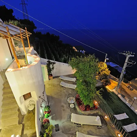 Вилла La Casa Del Melograno