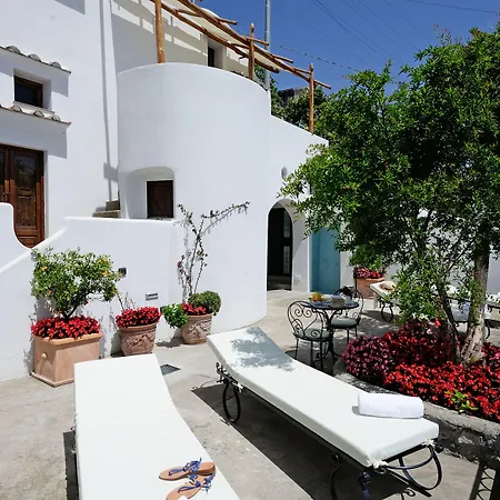 La Casa Del Melograno Вилла