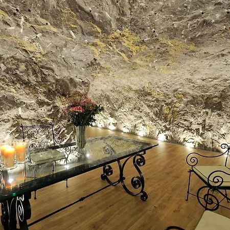 La Casa Del Melograno Фуроре
