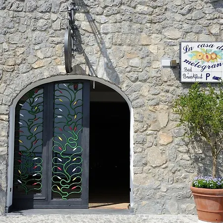 Вилла La Casa Del Melograno *