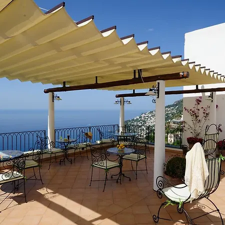 La Casa Del Melograno Фуроре