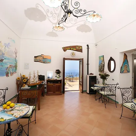 La Casa Del Melograno *