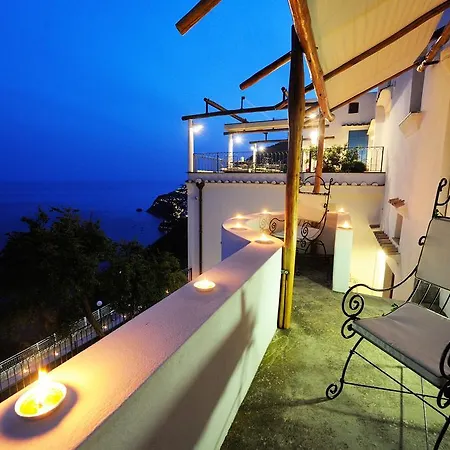 Villa La Casa Del Melograno *