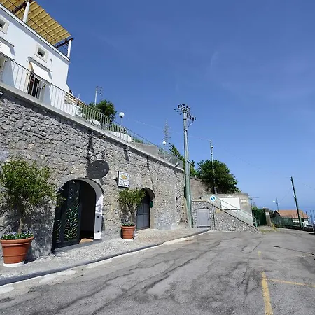 La Casa Del Melograno Furore